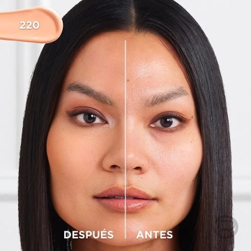 L’Oréal Paris Make-Up Designer Infaillible 24HR Fresh Wear Foundation - 220 Sand - Langhoudende Foundation met SPF 25 - 30 ml