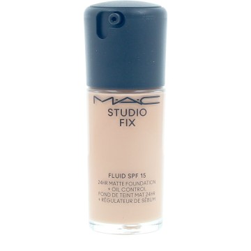 STUDIO FIX FLUID SPF15